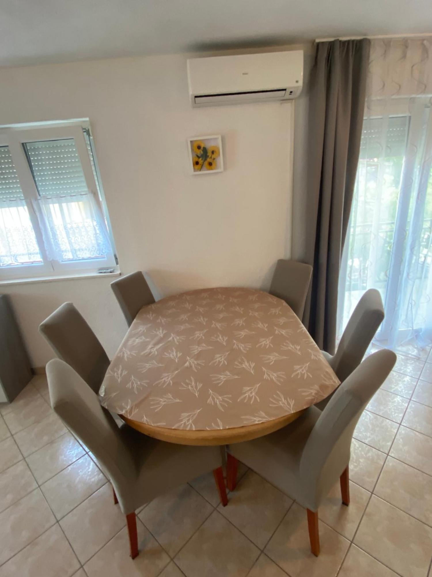 Apartments Simic Трогир Экстерьер фото
