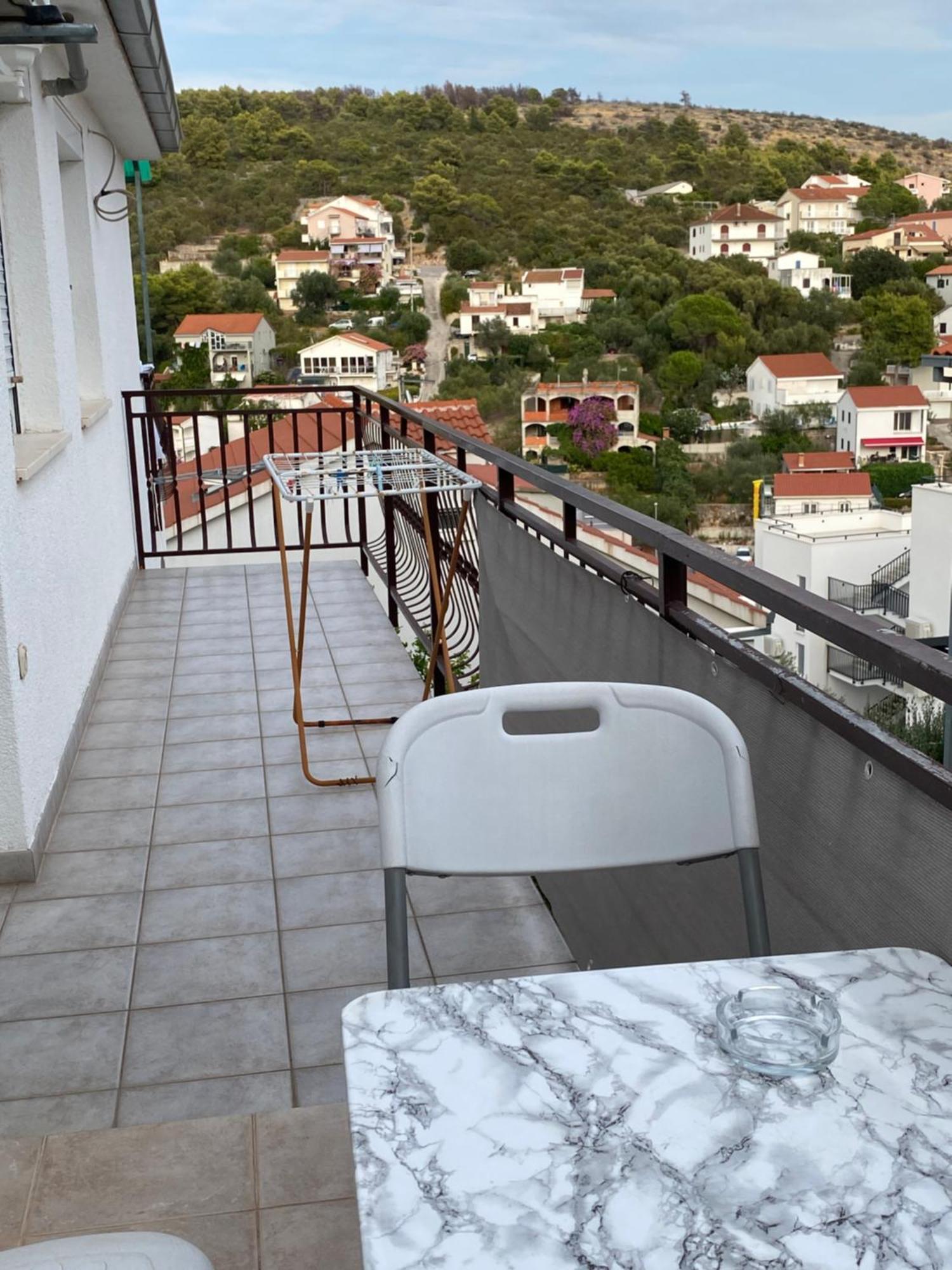 Apartments Simic Трогир Экстерьер фото